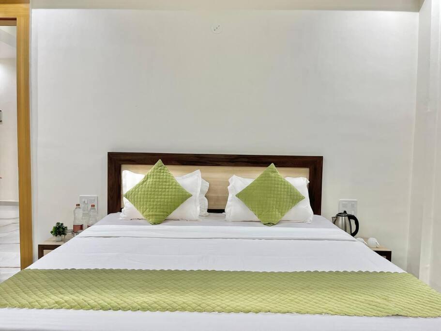 Host Jatin Kasauli Crest 7O1827O7O3 Διαμέρισμα Εξωτερικό φωτογραφία