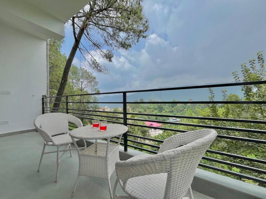 Host Jatin Kasauli Crest 7O1827O7O3 Διαμέρισμα Εξωτερικό φωτογραφία
